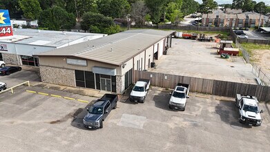 1300 FM 2854 Rd, Conroe, TX for lease Interior Photo- Image 1 of 6