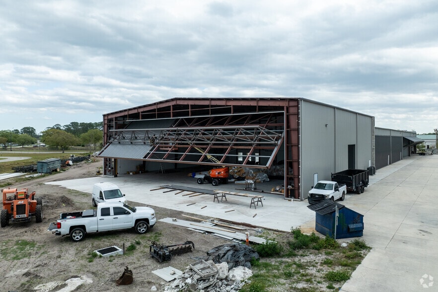 923 Biscayne Blvd, Deland, FL for sale - Building Photo - Image 3 of 4