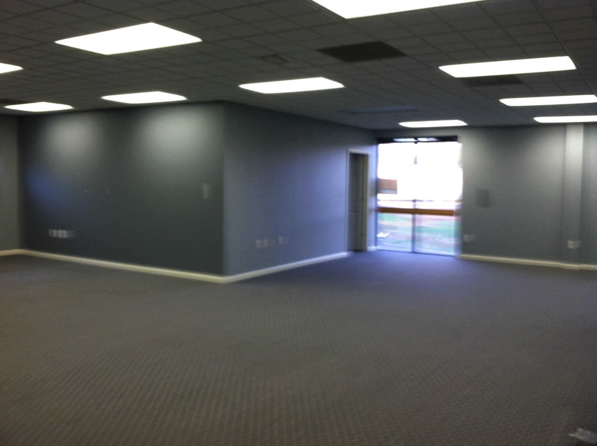 1711 Ginesi Dr, Freehold, NJ for lease Interior Photo- Image 1 of 6