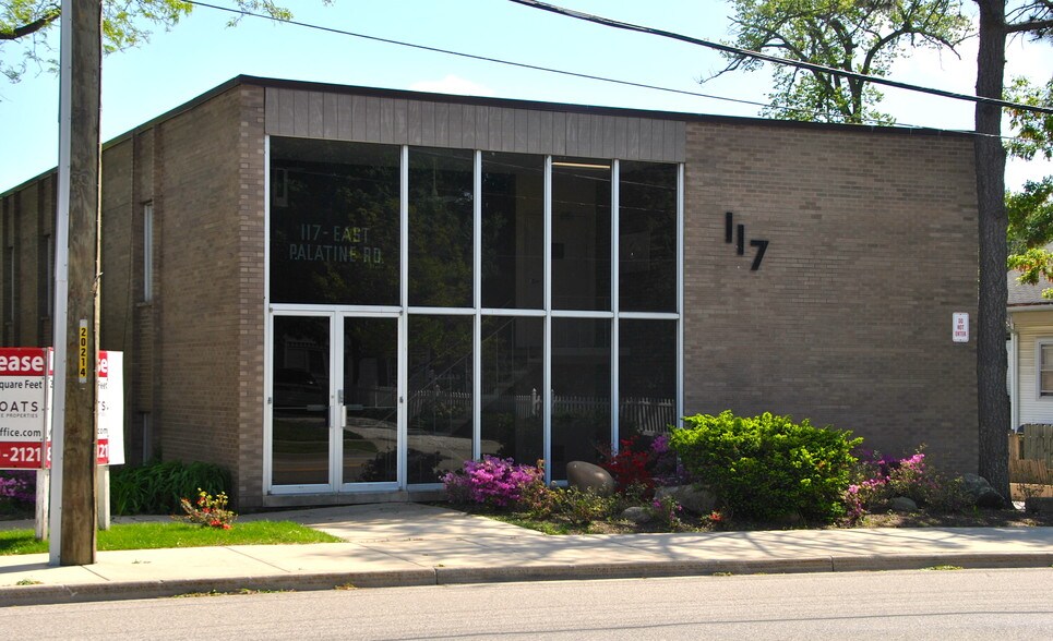 117 E Palatine Rd, Palatine, IL 60067 Executive Offices of Palatine