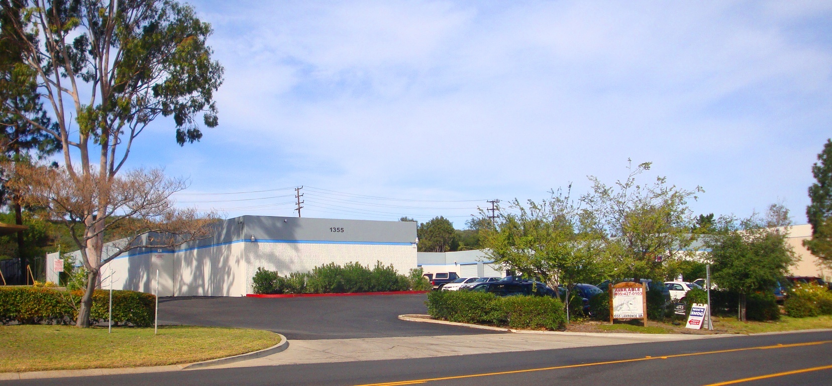 1355 Lawrence Dr, Newbury Park, CA for lease Building Photo- Image 1 of 2