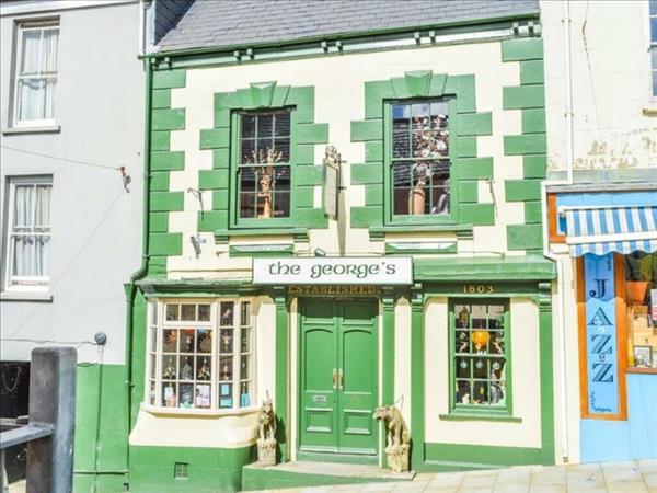 24 Market St, Haverfordwest for sale - Primary Photo - Image 1 of 6