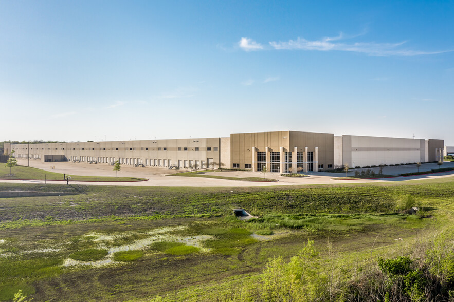 Lancaster, TX Warehouses for Lease - LoopNet.com