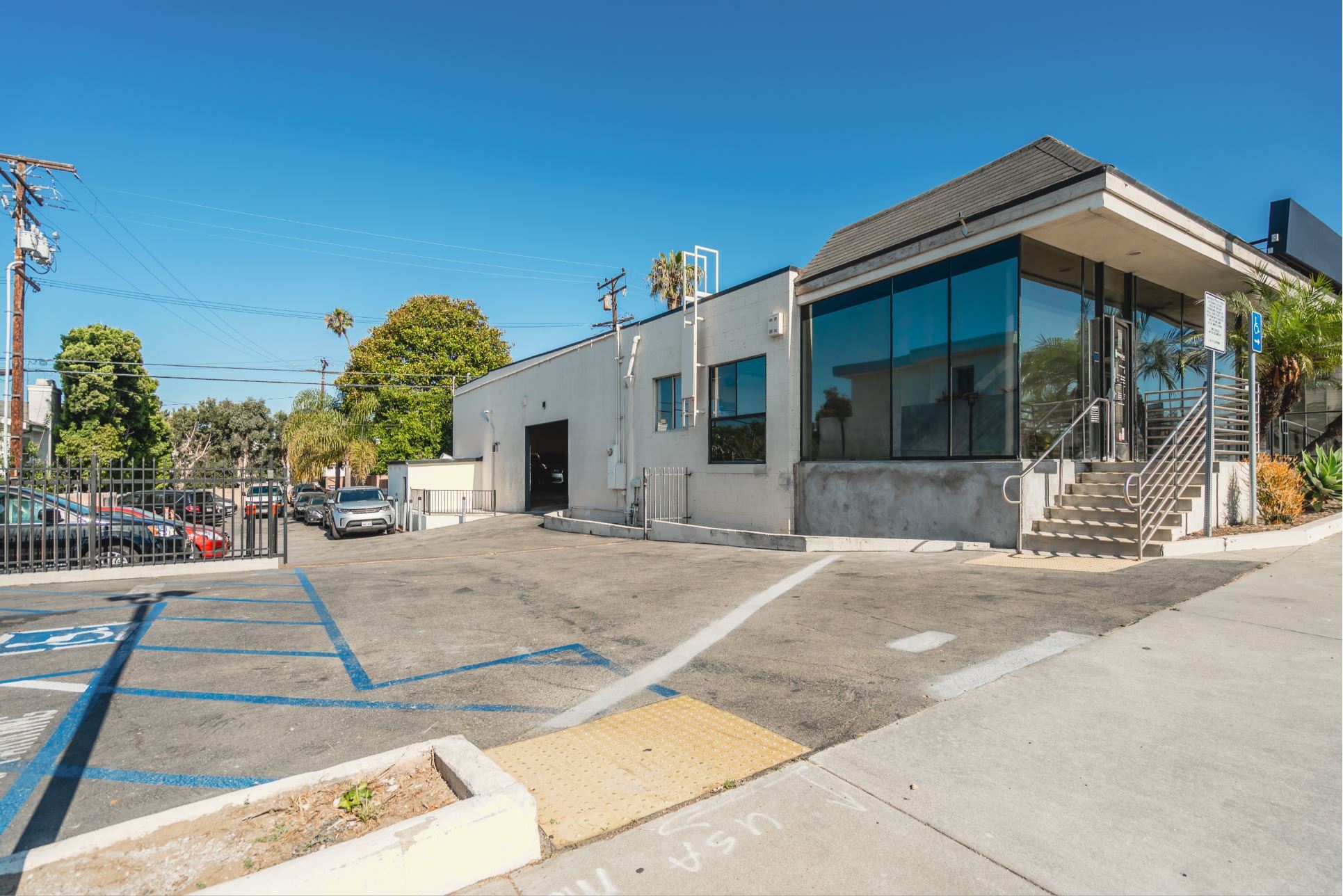 2301 N Sepulveda Blvd, Manhattan Beach, CA 90266 - Former Enterprise ...