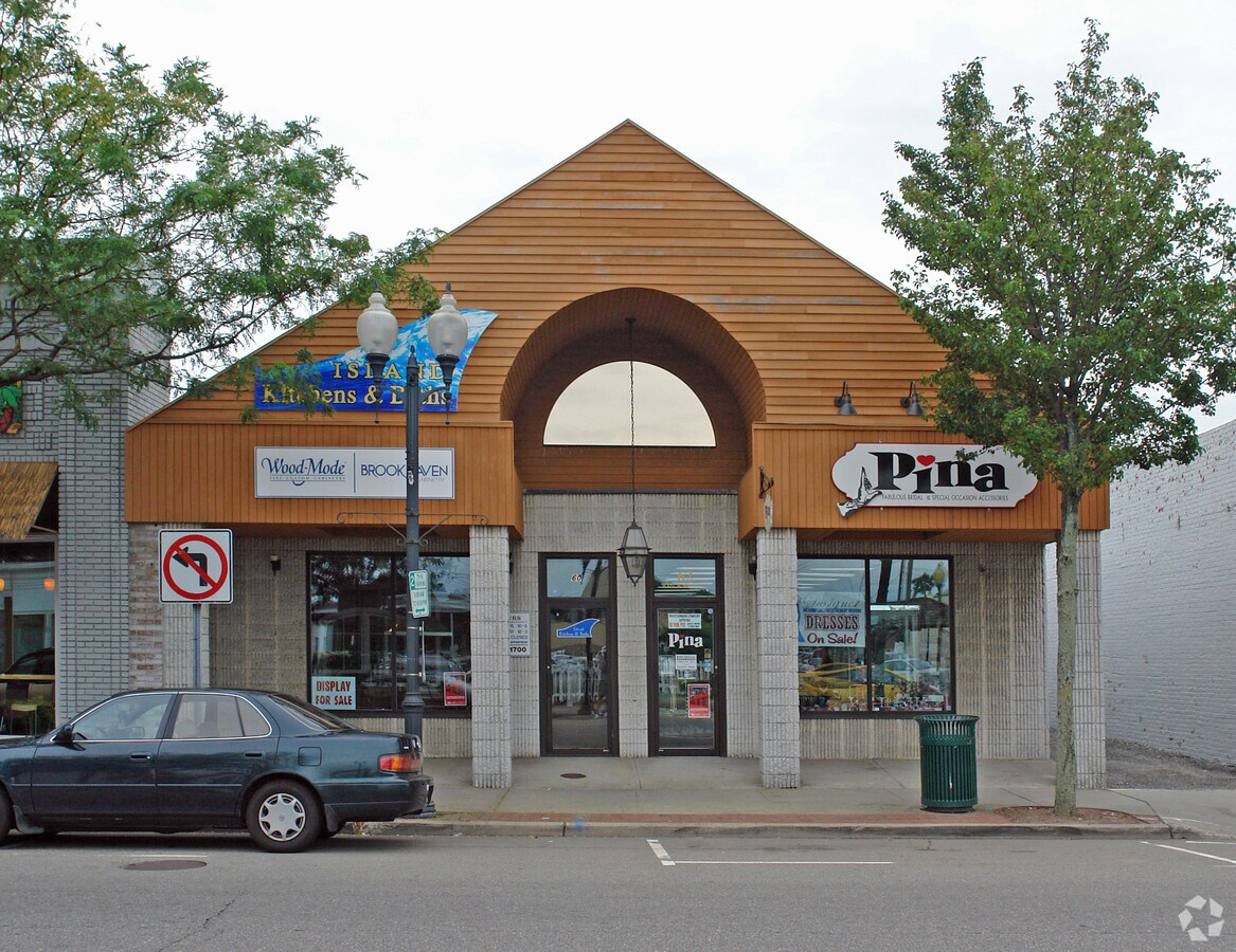 60 W Main St, Patchogue, NY 11772 Property Record