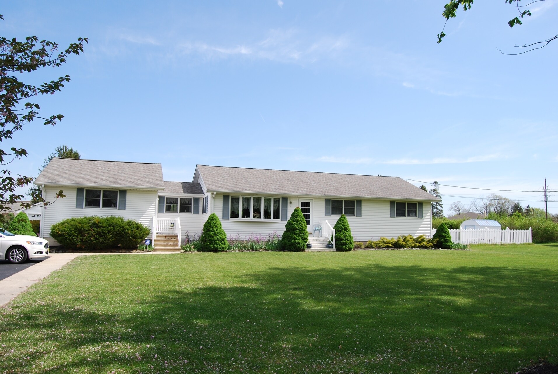 6 Allentown Rd, Southampton, NJ for sale Primary Photo- Image 1 of 1