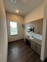 525 Shiloh Rd, Plano, TX for lease Building Photo- Image 2 of 27