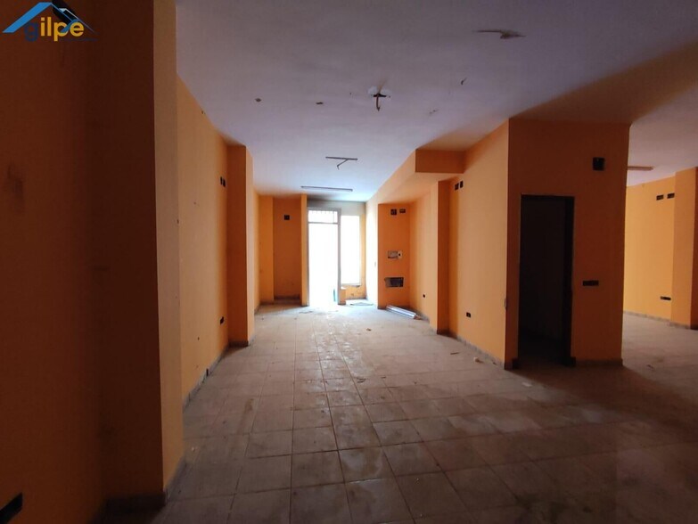 Retail in El Viso del Alcor, Sevilla for sale - Building Photo - Image 2 of 12