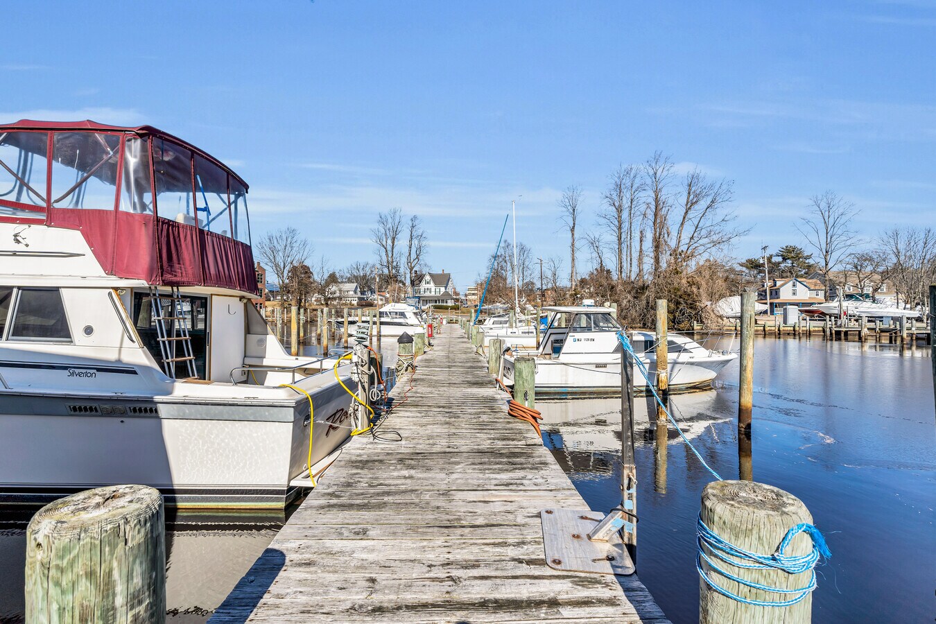 89 E Water St, Toms River, NJ 08753 37 Boat slips on Toms River