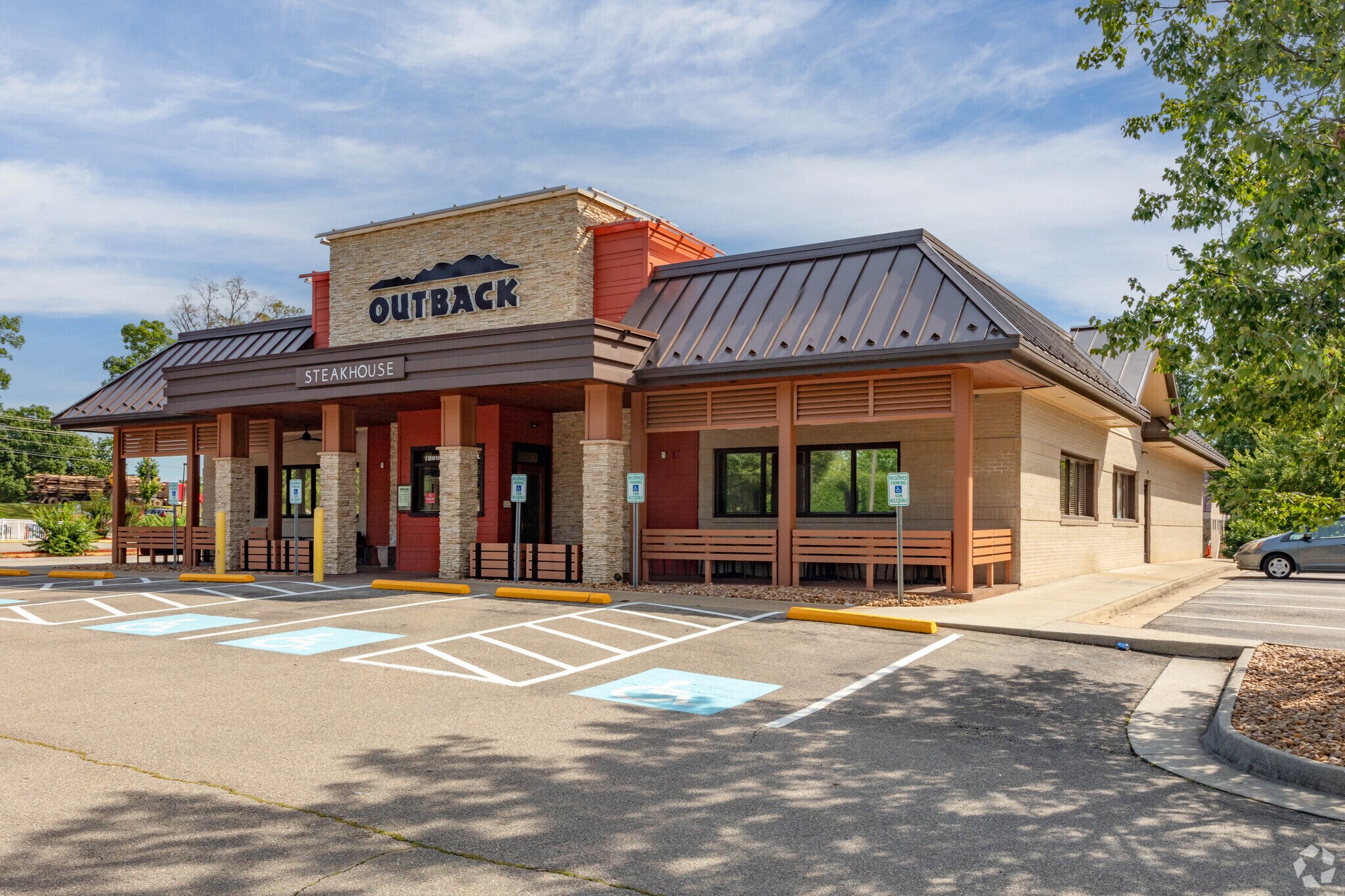 Retail in Midlothian, VA for sale Primary Photo- Image 1 of 1