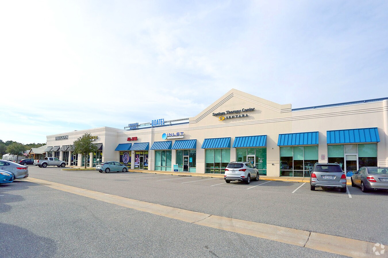 28612865 Lynnhaven Dr, Virginia Beach, VA 23451