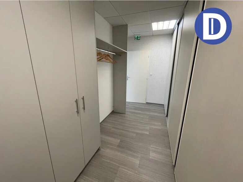 Office in Metz for lease - Interior Photo - Image 3 of 6