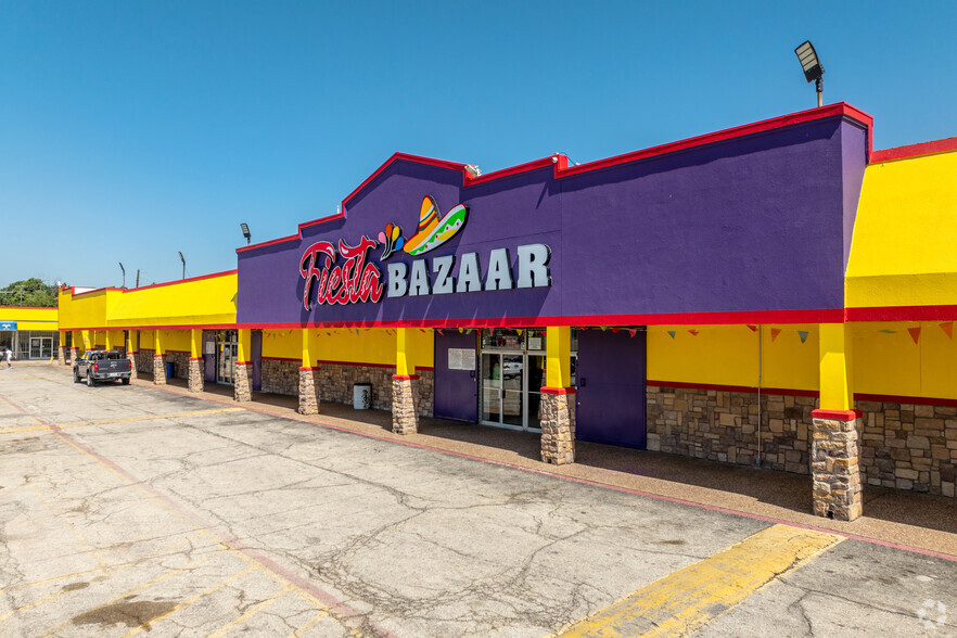 9009 Bruton Rd, Dallas, TX for lease - Building Photo - Image 1 of 35