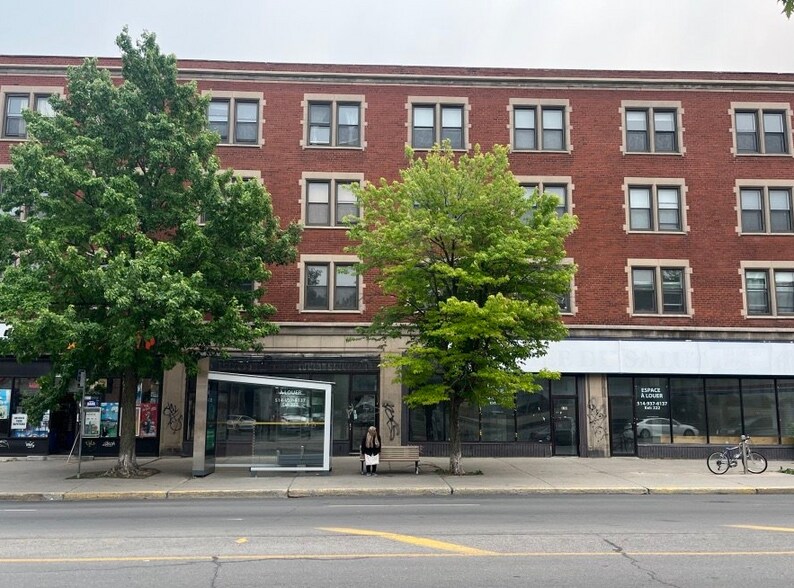 5750-5764 Rue Sherbrooke O, Montréal, QC for lease - Primary Photo - Image 2 of 3