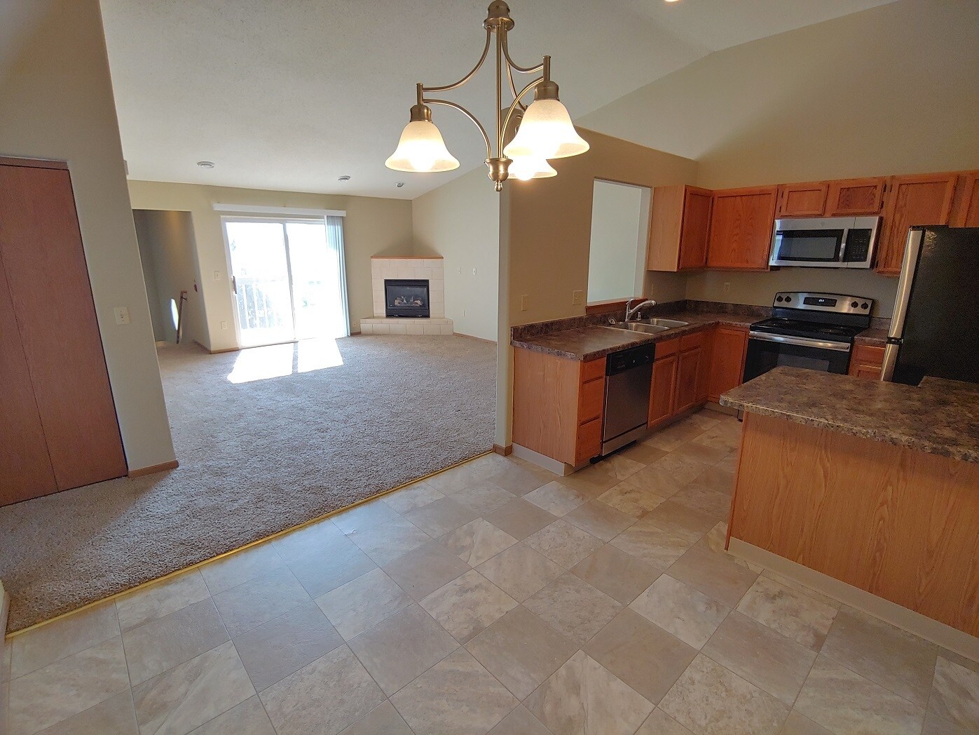 1706 Birchwood St, Delavan, WI for sale Interior Photo- Image 1 of 1