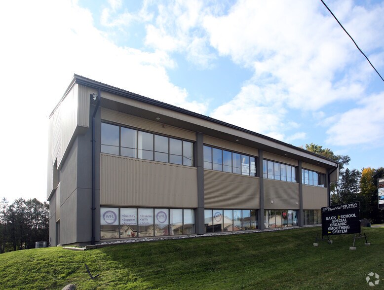 1555 Glenora Dr, London, ON for sale - Primary Photo - Image 1 of 1