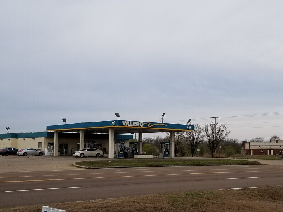 7590 Hacks Cross Rd, Olive Branch, MS for sale Building Photo- Image 1 of 1