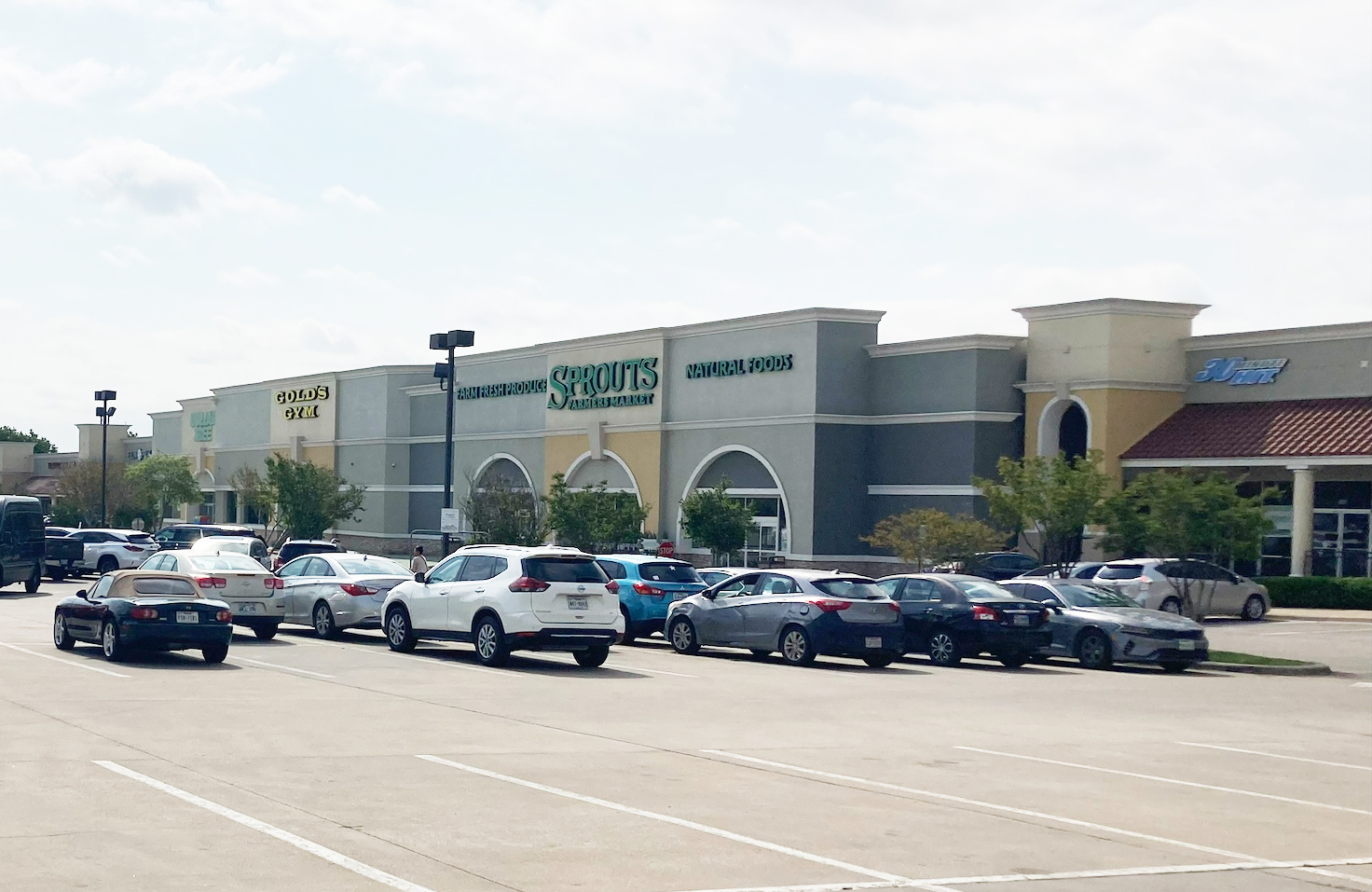 2221-2321 Cross Timbers Rd, Flower Mound, TX for lease Building Photo- Image 1 of 14