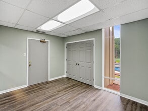 574 Azalea Rd, Mobile, AL for lease Building Photo- Image 2 of 11