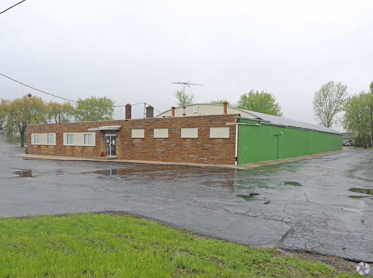 69 US HWY 51, Edgerton, WI 53534