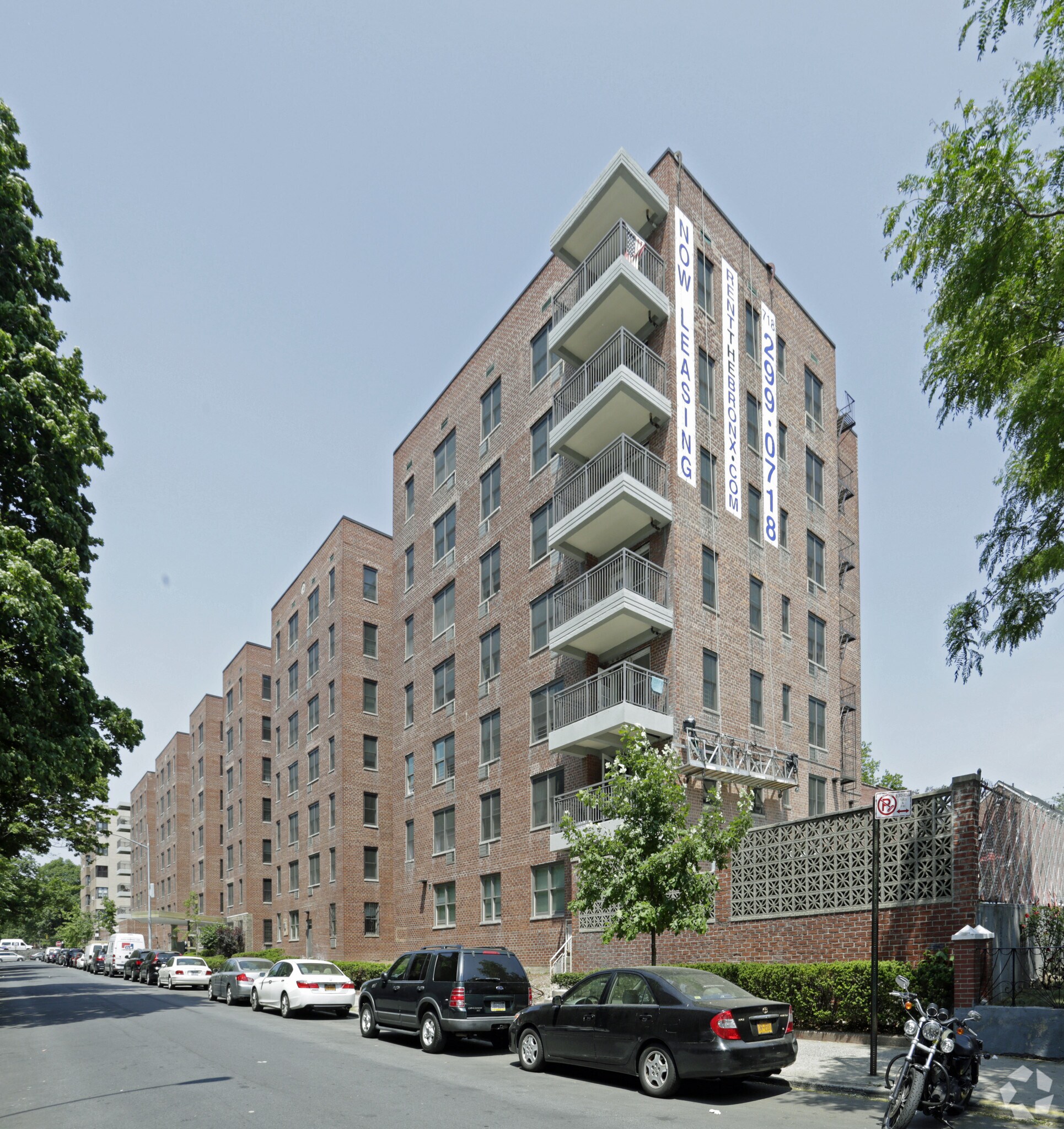 2160 Matthews Ave, Bronx, NY for sale Building Photo- Image 1 of 1