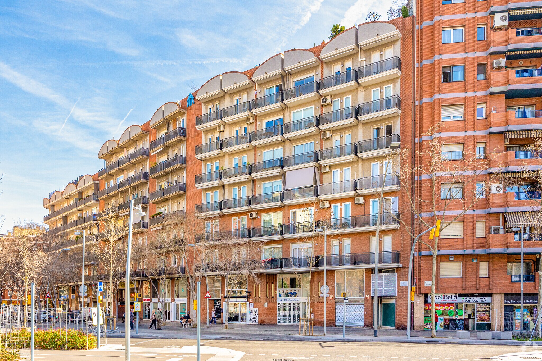  in Barcelona, Barcelona for sale Primary Photo- Image 1 of 1