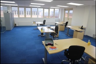 12 Richfield Ave, Reading for lease Interior Photo- Image 2 of 3