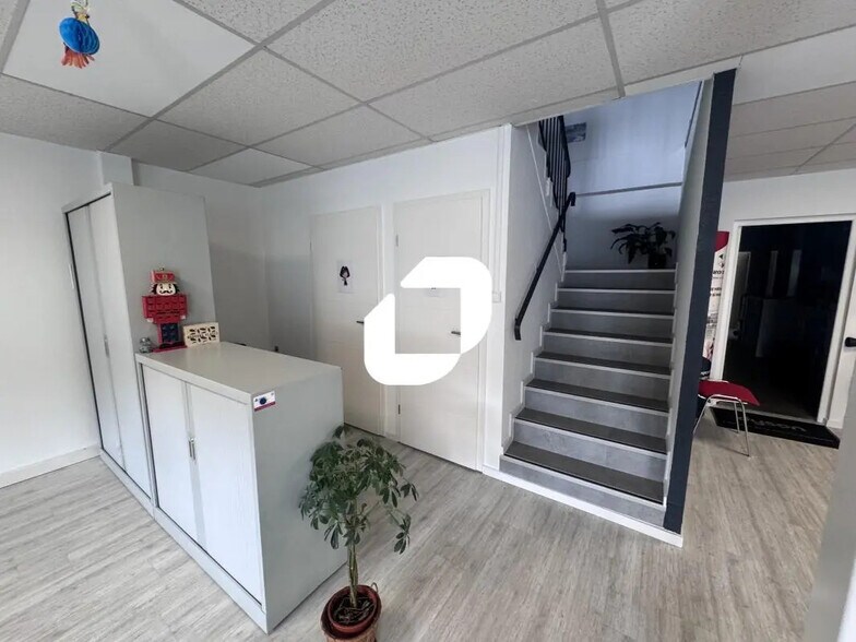 1 Rue Evariste Galois, Eckbolsheim for lease - Interior Photo - Image 2 of 13