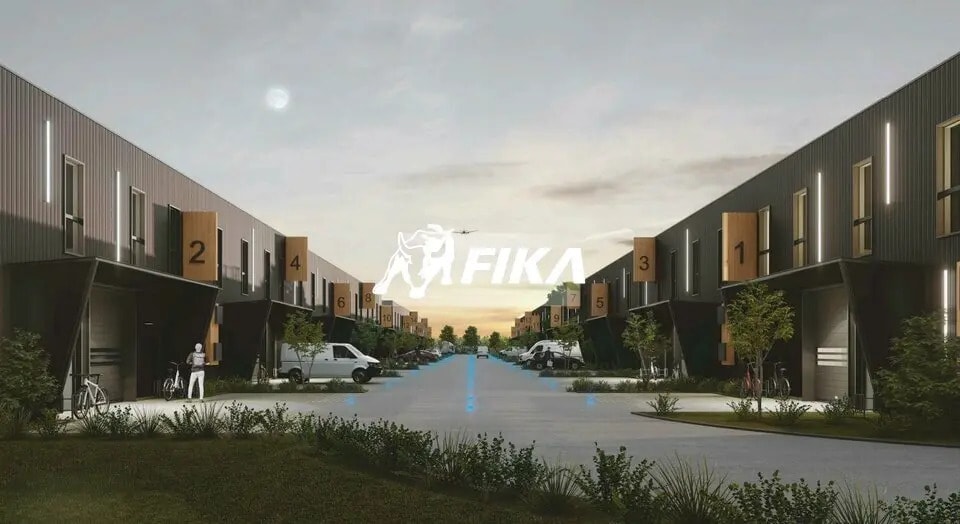 Flex in Roques for lease Building Photo- Image 1 of 11