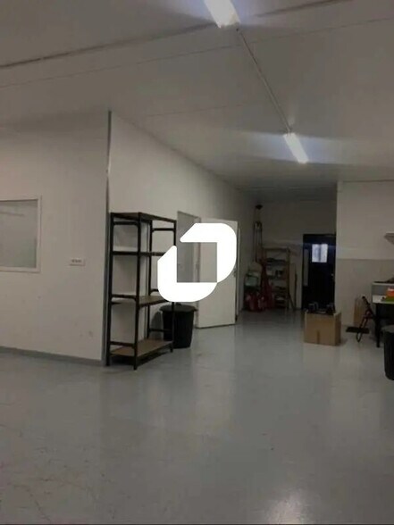 Flex in Massy for lease - Interior Photo - Image 2 of 7