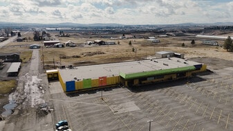 Retail Redevelopment Opportunity Near US-2 - NNN Property