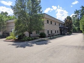 94 River Rd, Hudson NH - Convenience Store