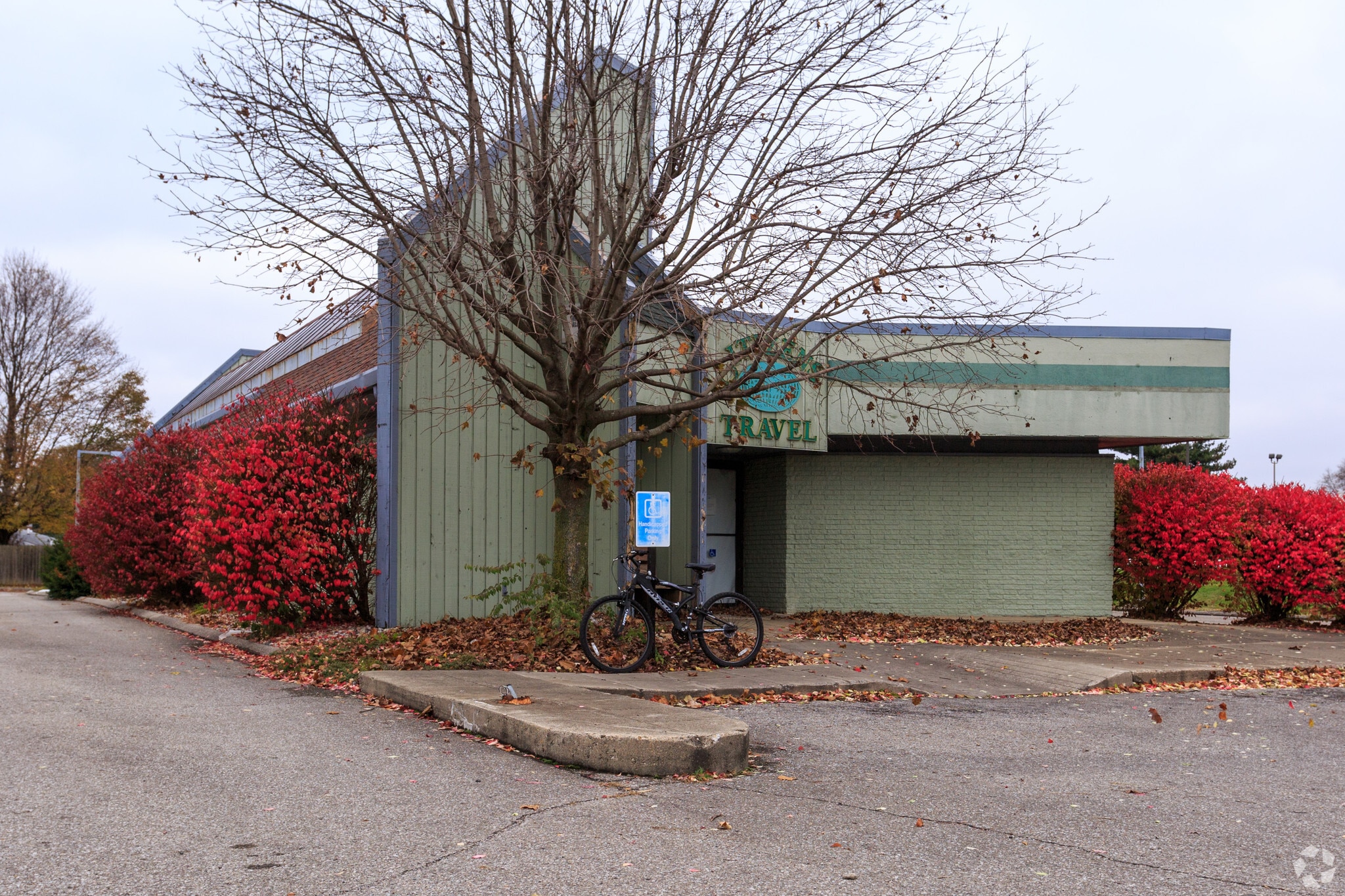 905 S Scatterfield Rd, Anderson, IN for sale Primary Photo- Image 1 of 1