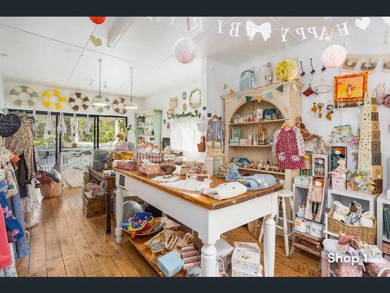 42-44 Brighton St, Bundeena for lease Interior Photo- Image 1 of 1