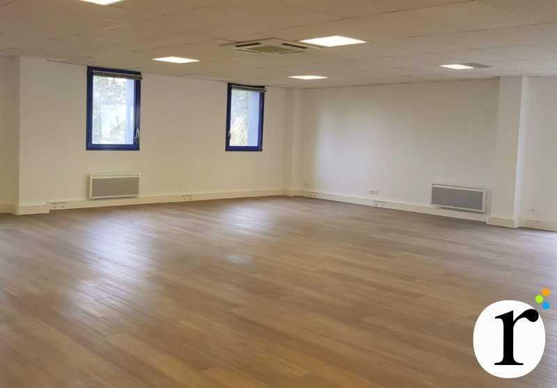 Office in VILLENEUVE-D'ASCQ for lease - Interior Photo - Image 3 of 4