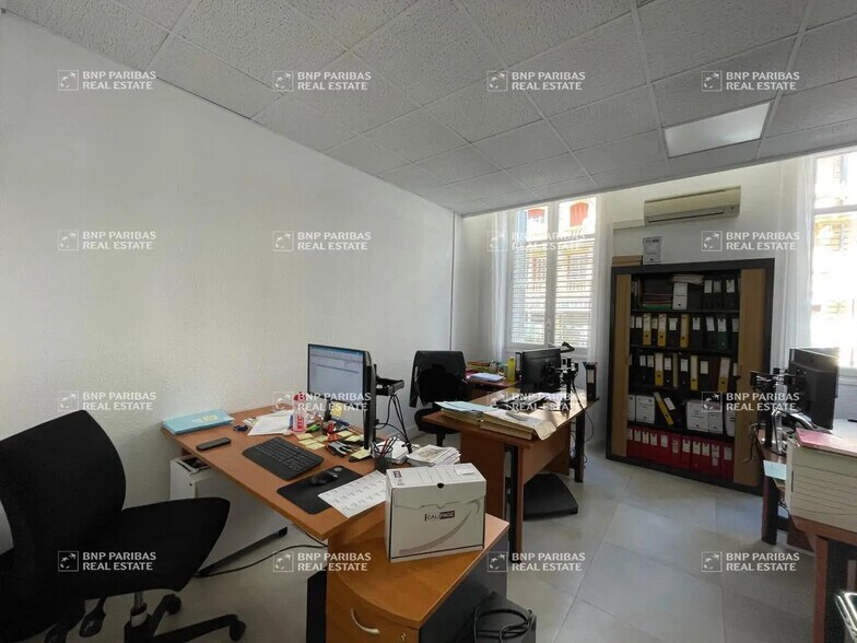 Office in Nice for lease - Building Photo - Image 2 of 10