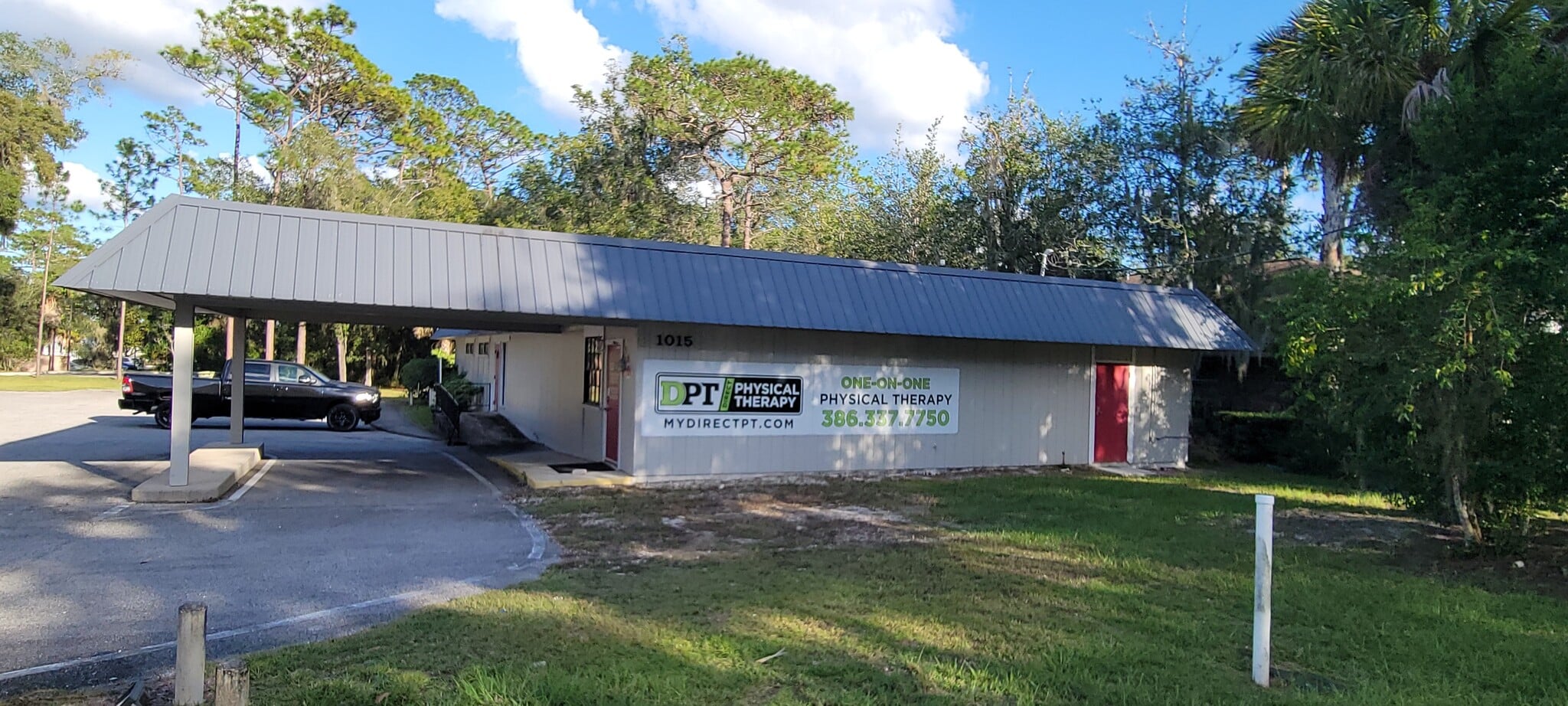 1015 N Stone St, Deland, FL for lease Interior Photo- Image 1 of 6