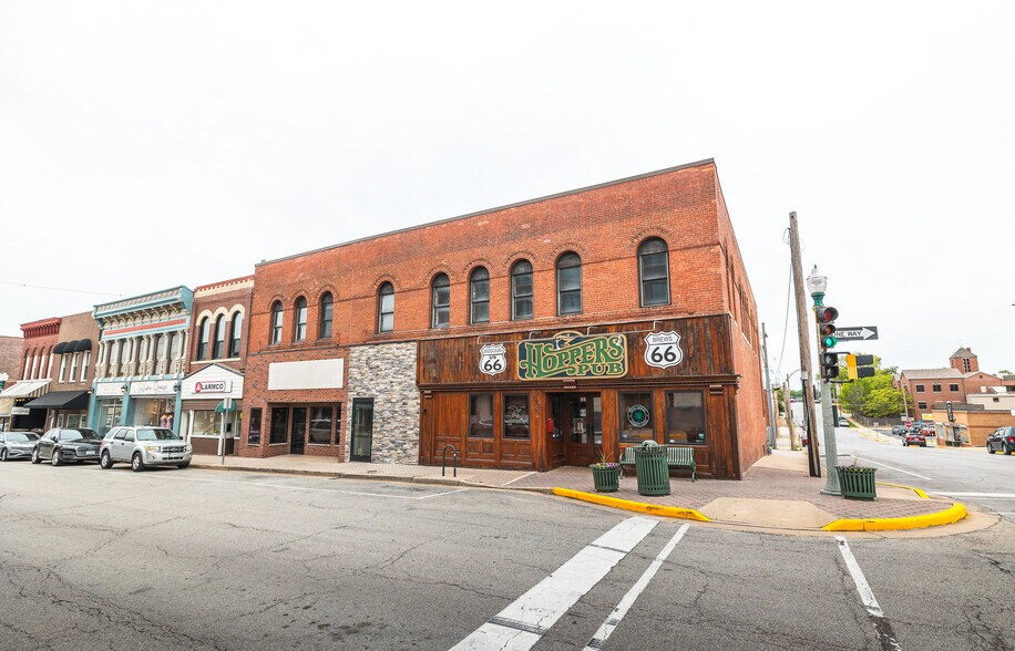 717 N Pine St, Rolla, MO for sale - Building Photo - Image 2 of 51