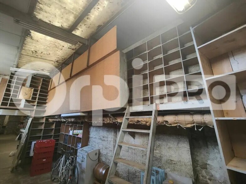 Retail in Étampes for lease - Interior Photo - Image 2 of 7