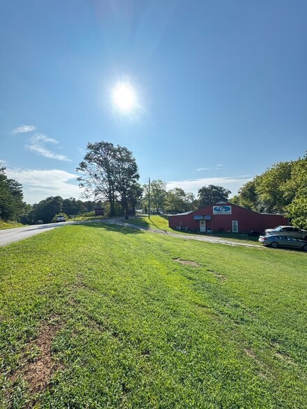10535 Highway 53 W, Talking Rock, GA for sale - Building Photo - Image 2 of 49