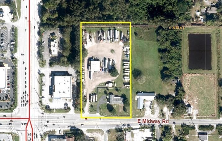 392 E Midway Rd, Fort Pierce, FL for sale - Building Photo - Image 2 of 12