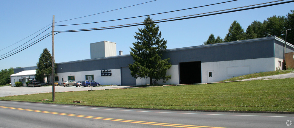 225 Hanover Rd, York, PA for lease - Primary Photo - Image 1 of 15