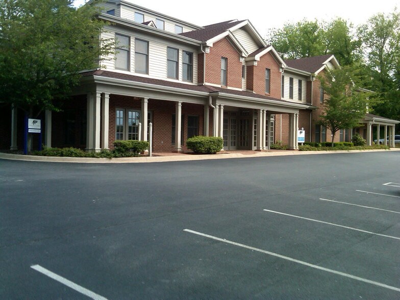 277 White St, Abingdon, VA for sale - Building Photo - Image 1 of 1