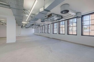 3 Moorgate Pl, London for lease Interior Photo- Image 2 of 7