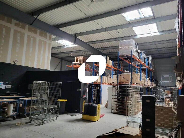 Office in Marcq-en-Baroeul for lease - Interior Photo - Image 3 of 7