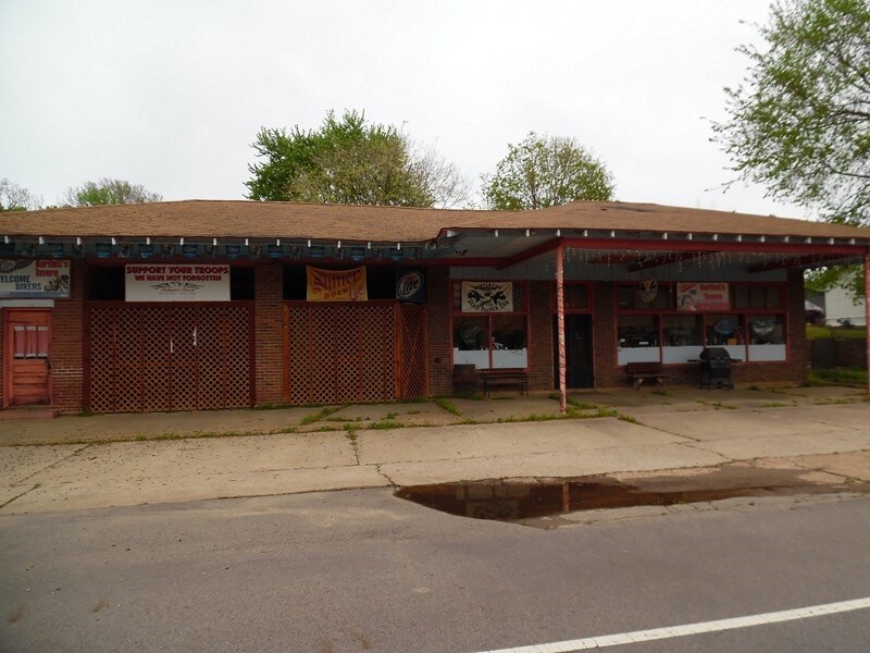 Retail in Altus, AR for sale Primary Photo- Image 1 of 1