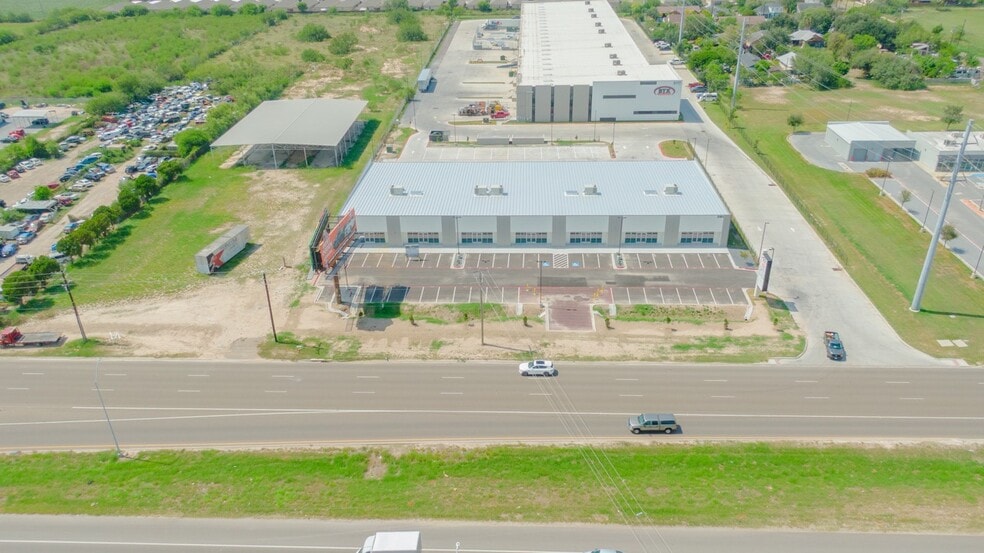 5101 N Cage Blvd, Pharr, TX for lease - Building Photo - Image 3 of 4
