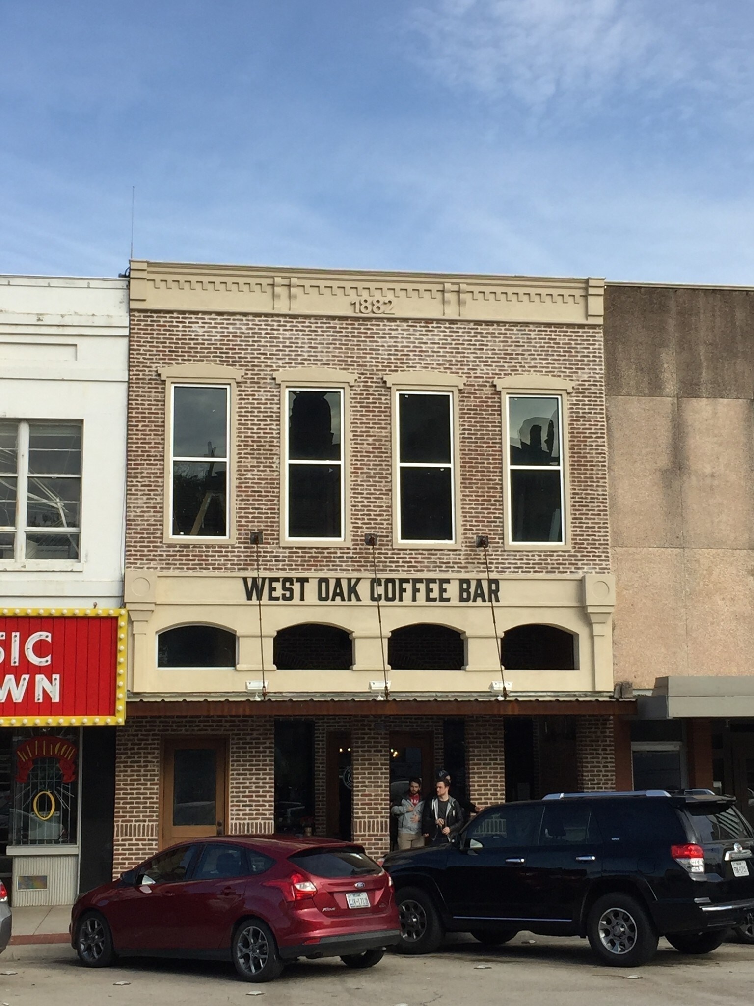114 W Oak St, Denton, TX for sale Building Photo- Image 1 of 1