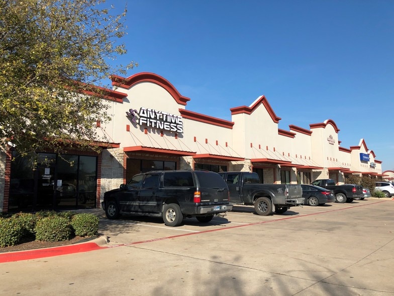 800 Silken Xing, Midlothian, TX for sale - Primary Photo - Image 1 of 1