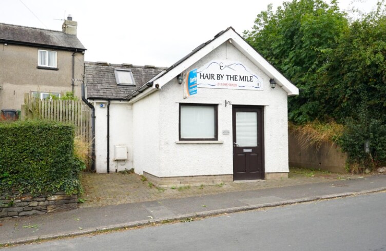 4 Moorside, Grange Over Sands for sale Building Photo- Image 1 of 1
